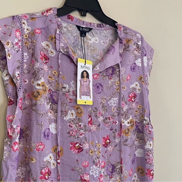 Buffalo David Bitton sleeveless floral top size small NWT - Picture 2 of 3